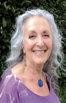 Shama Viola - Teacher, Guide, divination expert, love coach, practical dreamer, 