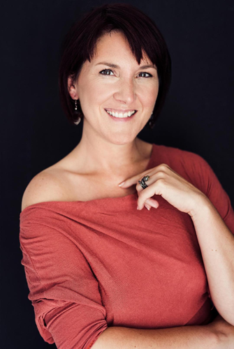 Roberta Mussato - Occasional tree hugger, Cosmic cheerleader, Odd socks appreciator, elephant and butterfly lover, Miracle facilitator, Backpacking aficionado, Bradley Cooper’s secret wife |