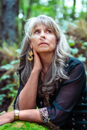 Perdita Finn - Ancestral memory keeper, Fertile fire gazer, Rooted witch, 